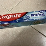 Colgate Max Fresh Toothpaste with Mini Breath Strips, Cool Mint, 7.3 oz.